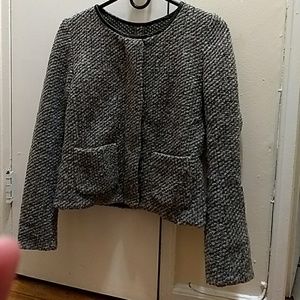 *sold* Nice GAP jacket size 6